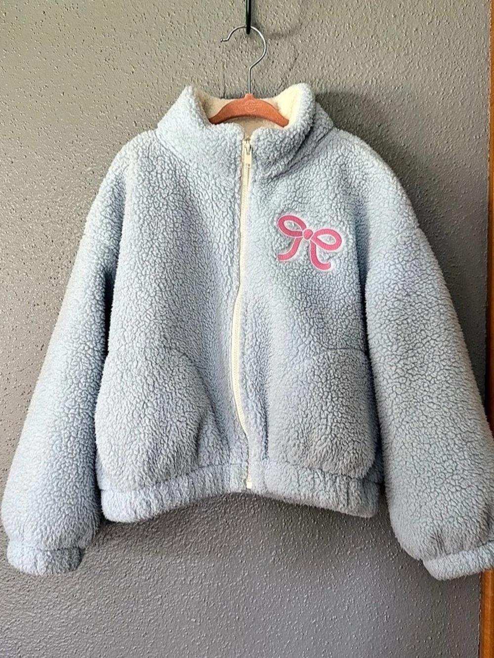 Old Navy Light Blue Sherpa Zip Jacket with Pink Bow Accent Girls Small